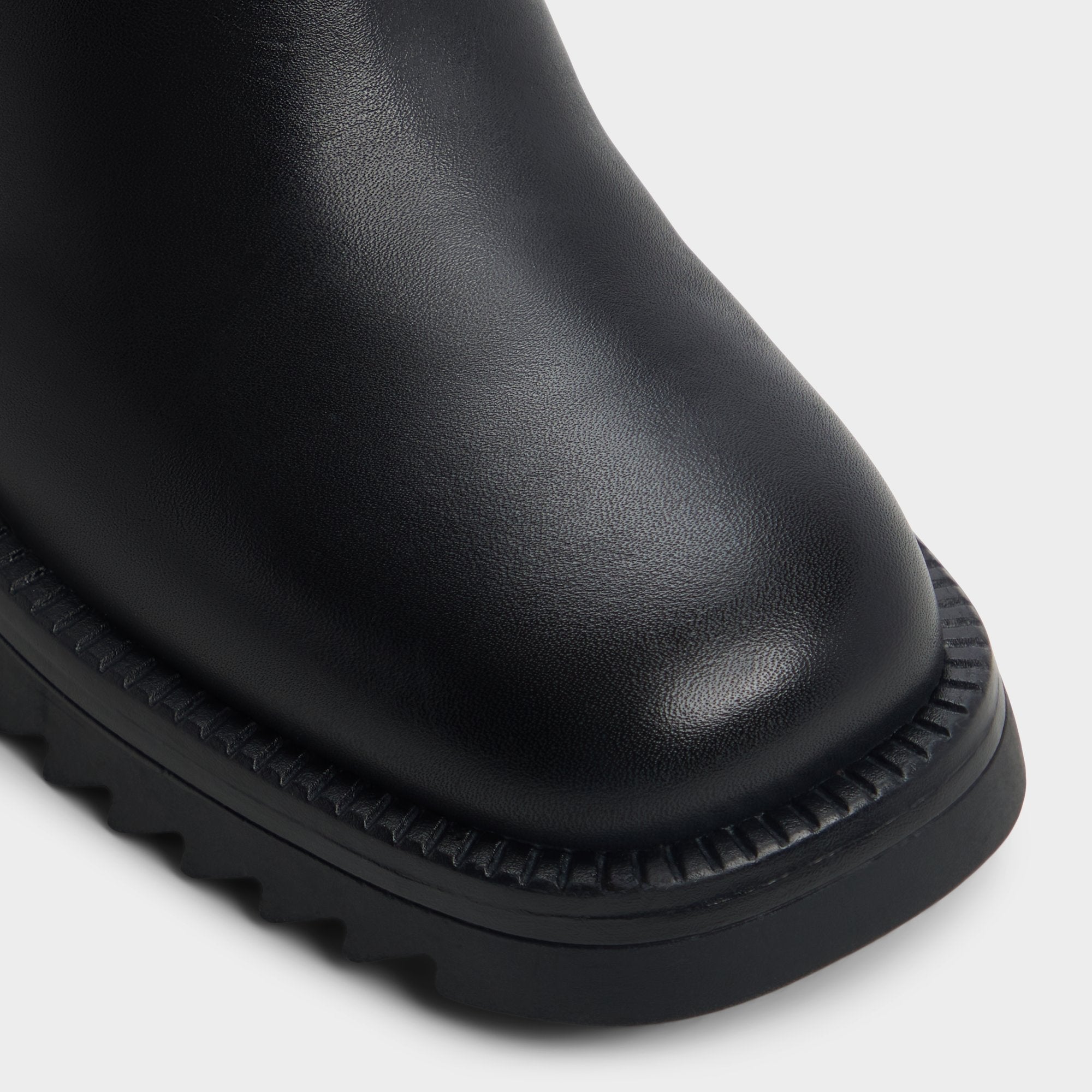 Aldo | Anneliese in Black - Chelsea boot, Lug sole