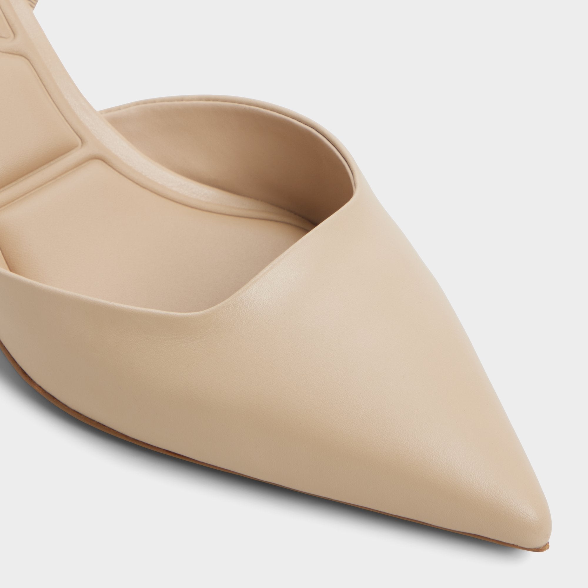 Aldo | Gavedessi in Medium Beige - Slingback heel, Kitten heel