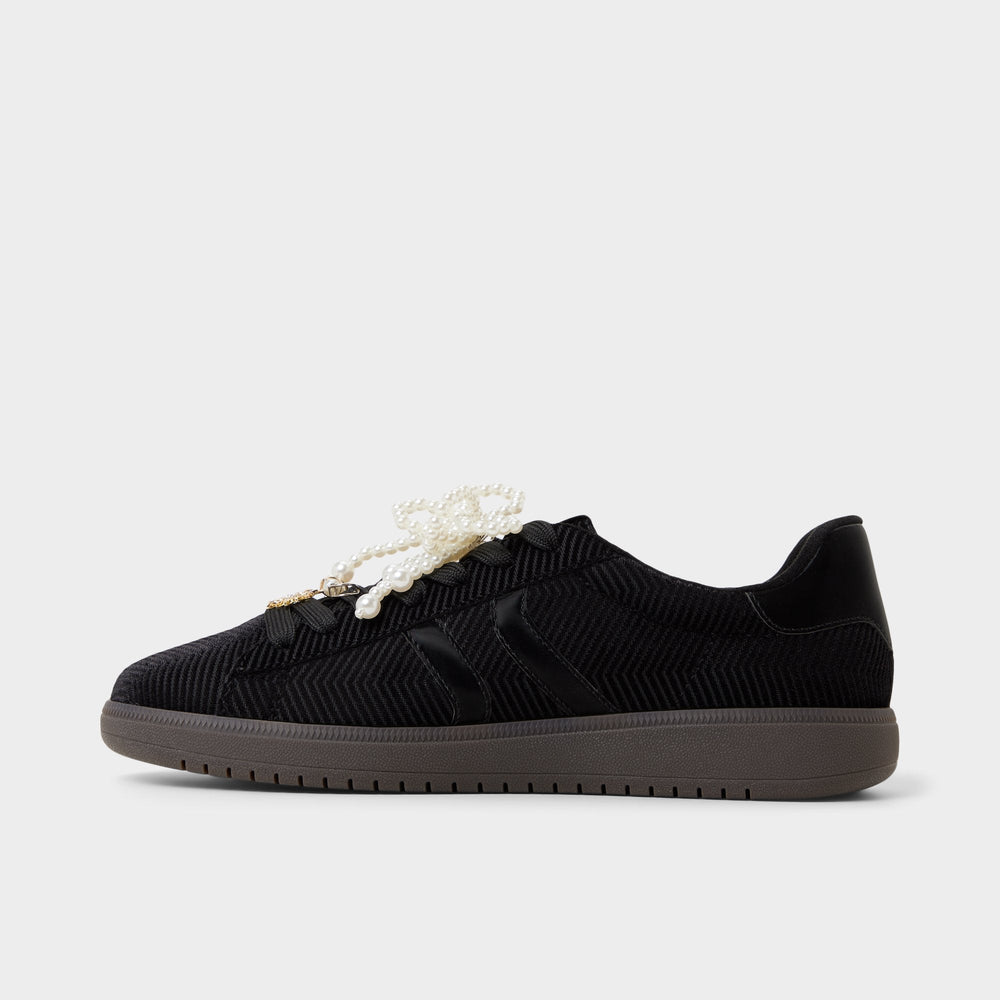 Aldo | Chicsneaker2 in Black Black - Low top sneaker, Cup sole