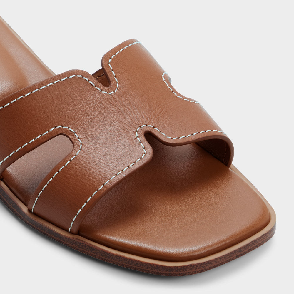 Aldo | Itsandalb in Medium Brown - Slide sandal