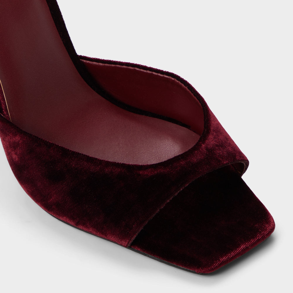 Aldo | Alisonn in Bordo -