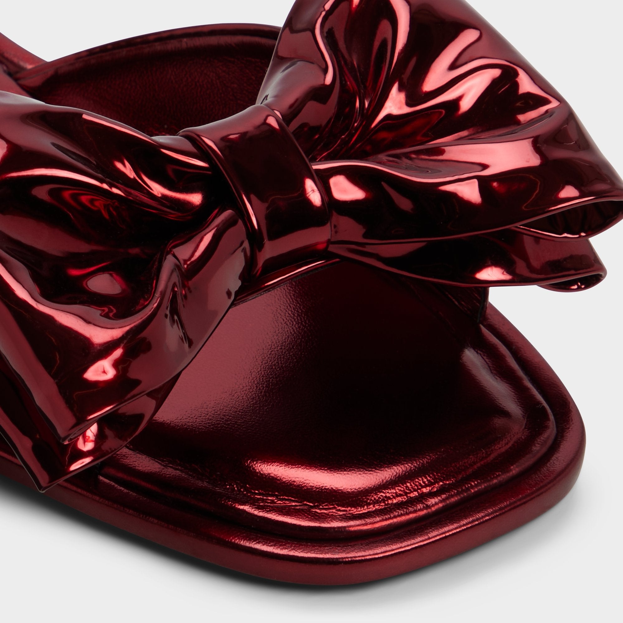 Aldo | Bowetta in Medium Red - Slide sandal