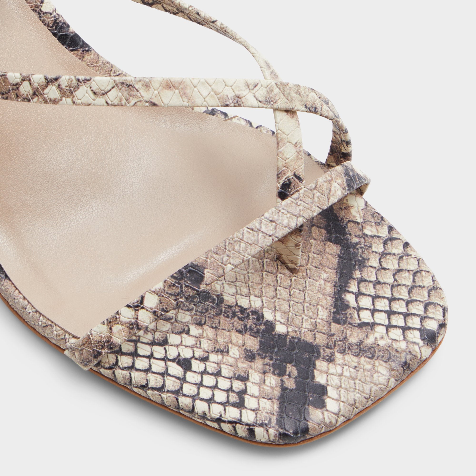 Aldo | Adrauder in Brown Overflow 13801090 - Strappy block heeled sandal, Block heel