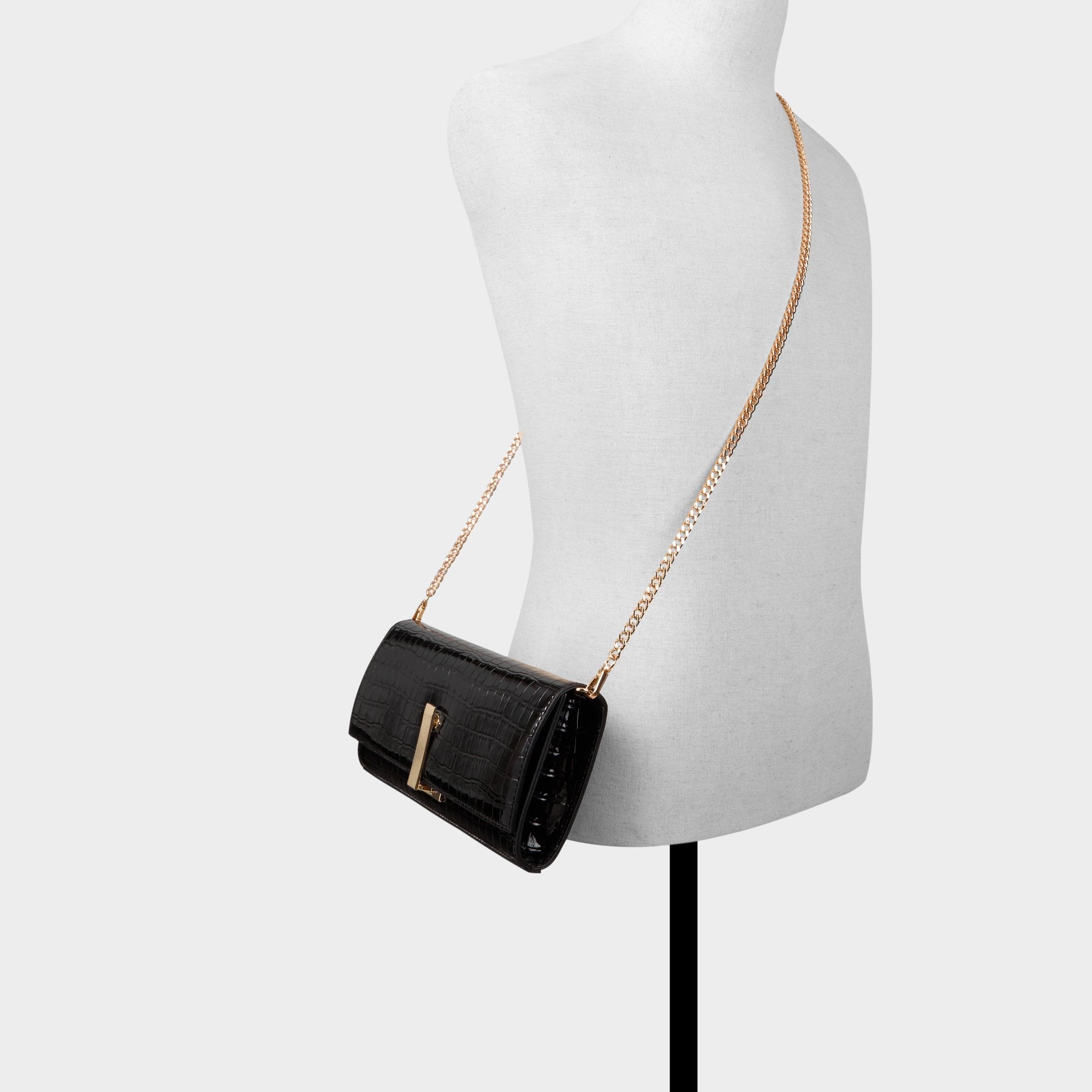 Aldo | Alorisaa in Black - Shoulder bag