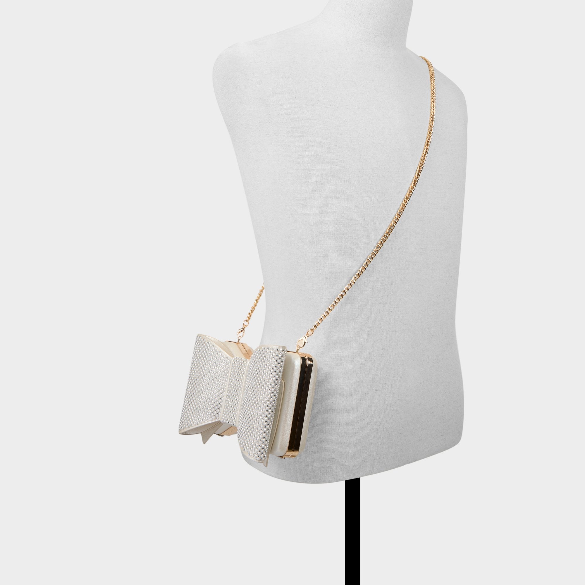 Aldo | Dressboww in White Overflow -