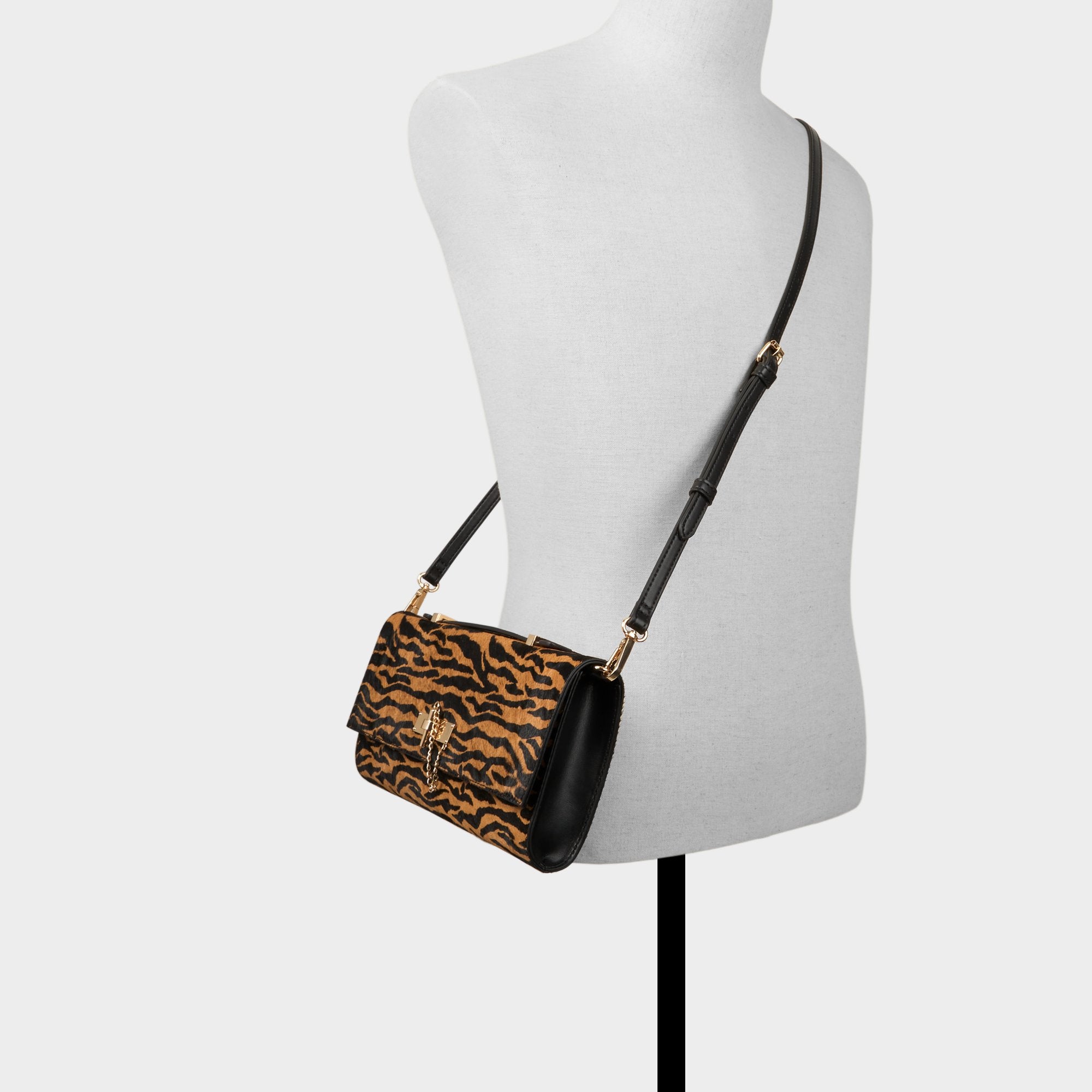 Aldo | Rouxx in Open Brown - Clutch