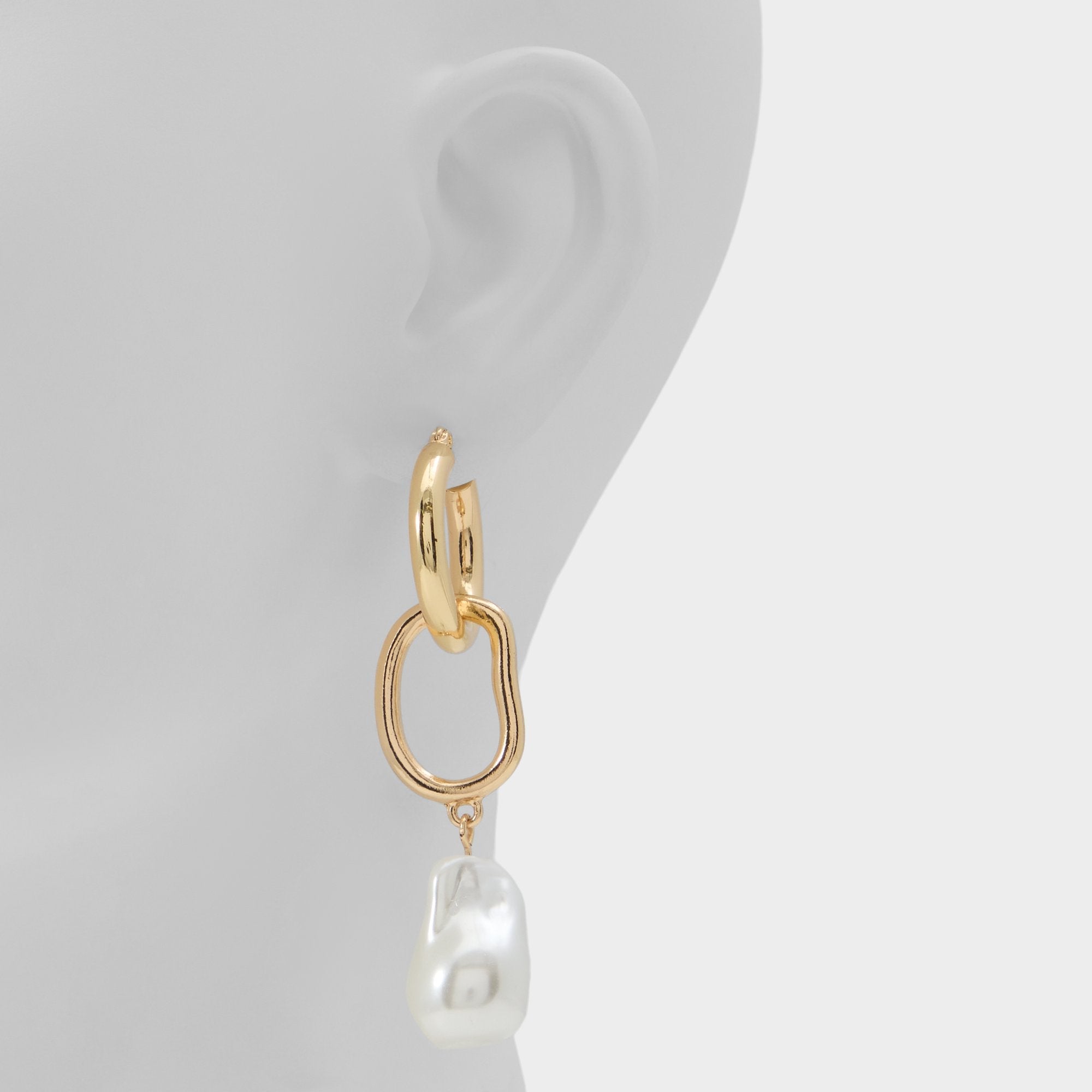 Aldo | Sloanne in Gold - Hoop earrings