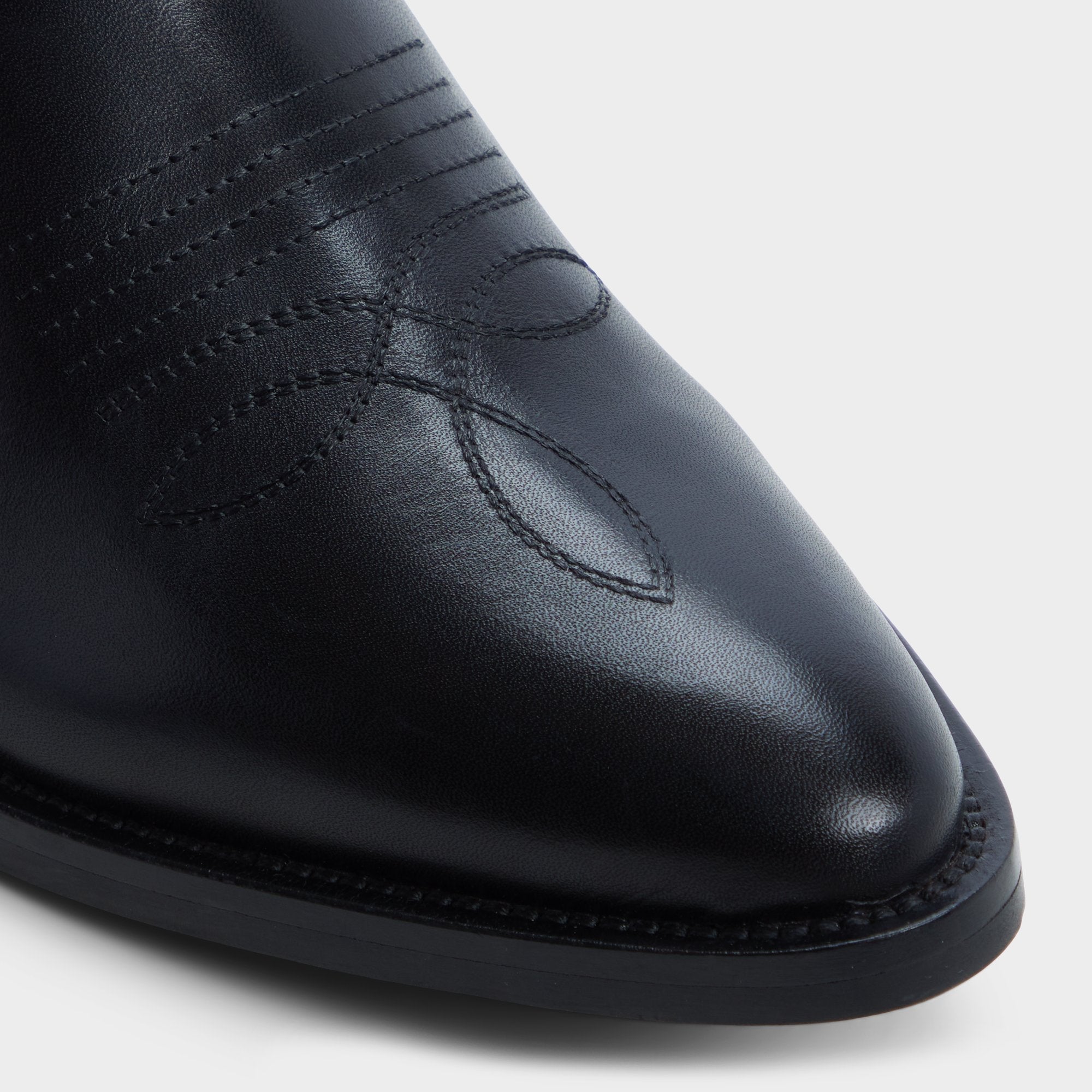 Aldo | Arvin in Black - Ankle boot