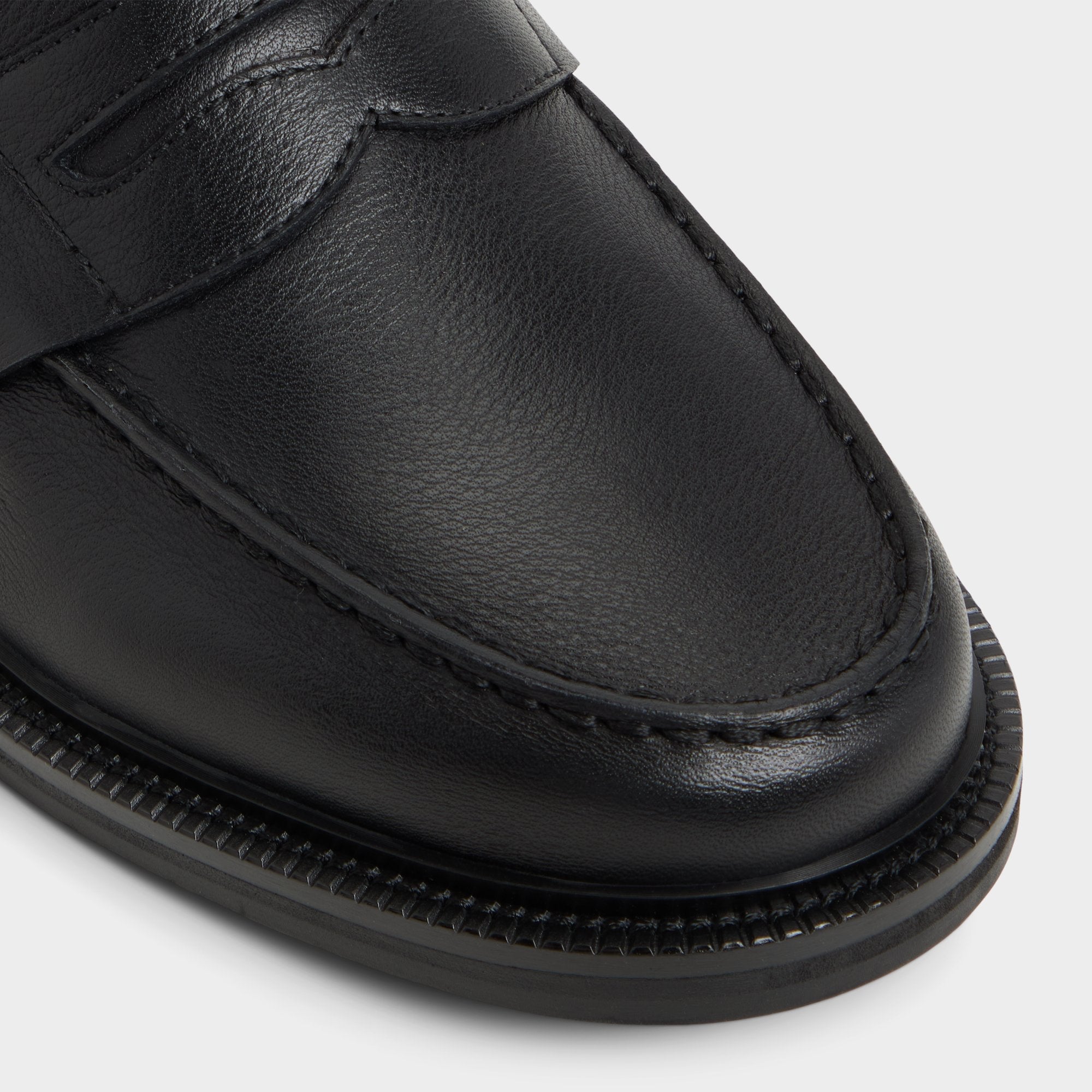 Aldo | Buckley in Open Black - Loafer