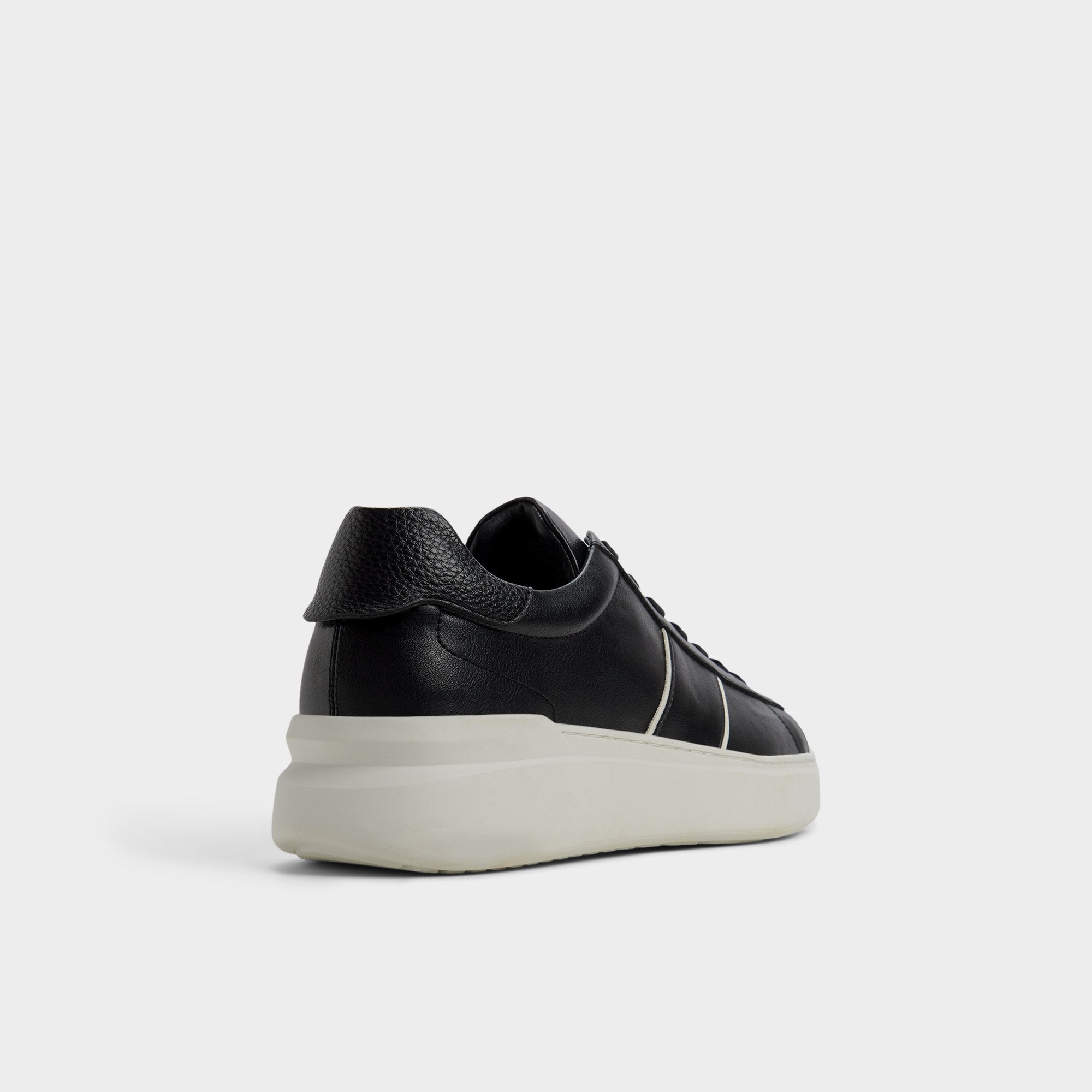Aldo | Paxon in Black 14135031 - Low top sneaker
