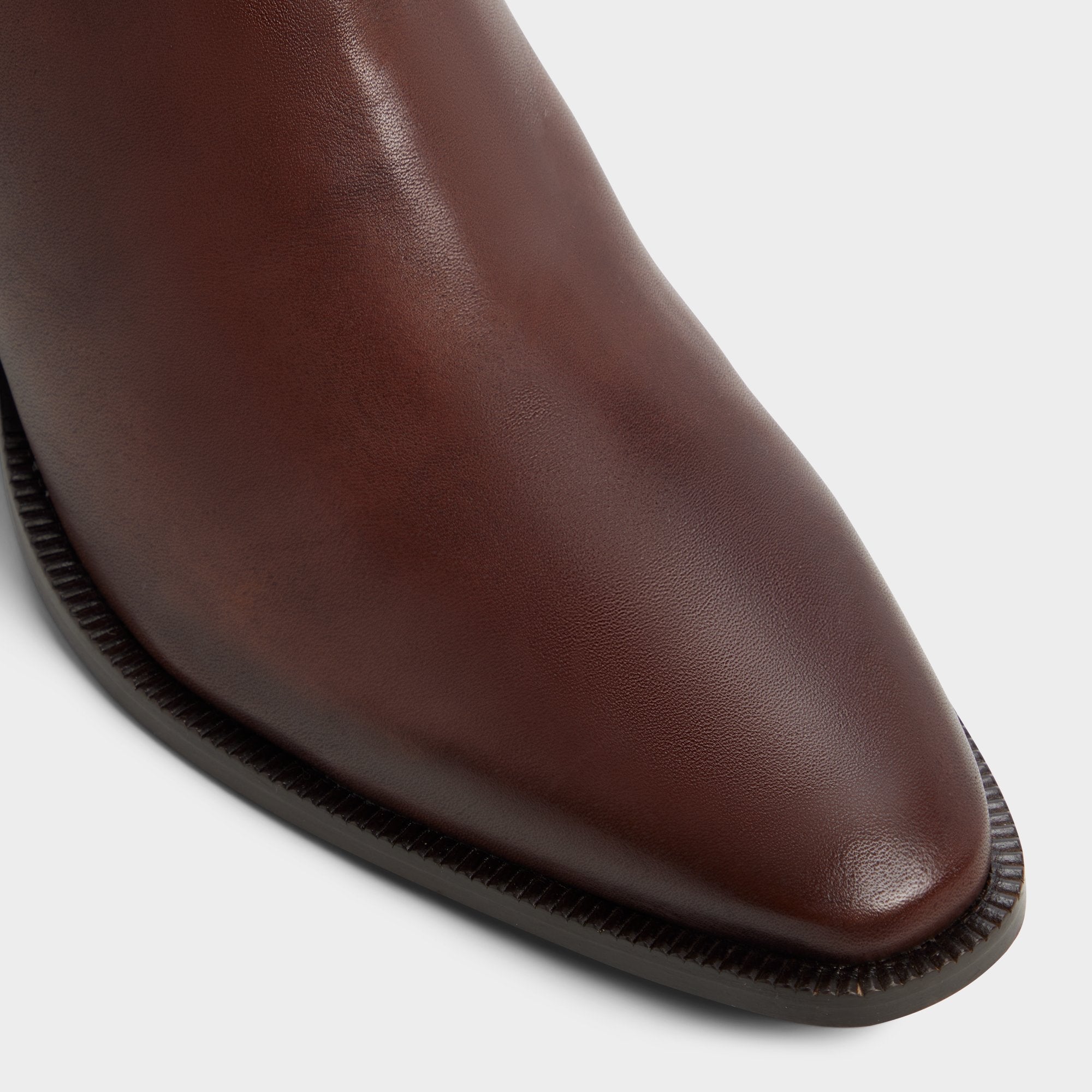 Aldo | Jako in Brown - Chelsea boot, Block heel